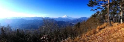 百蔵山～扇山縦走　冬の富士山&軽アイゼン