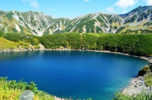 立山駅〜美女平〜弥陀ヶ原〜室堂〜雷鳥沢　テン泊