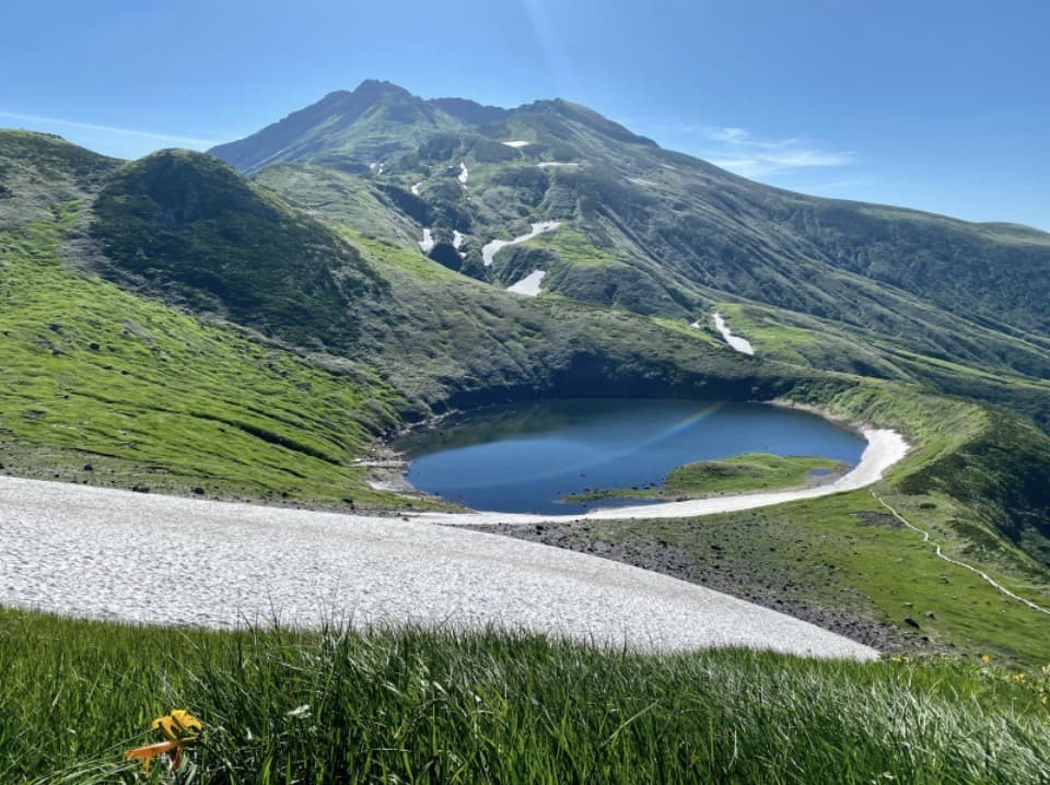 7/31.8/1.2鳥海山(山頂小屋泊)参考画像:0