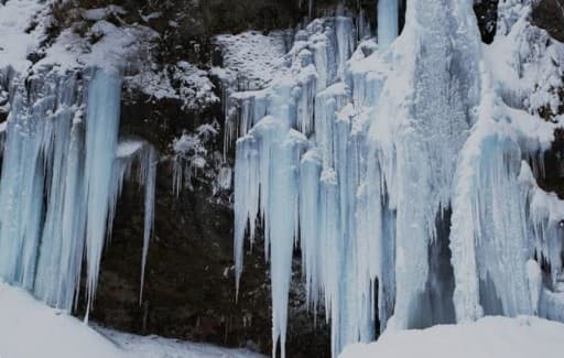 【残り１枠】3月11日（土）〜12日（日）日光白根山・庵滝氷瀑