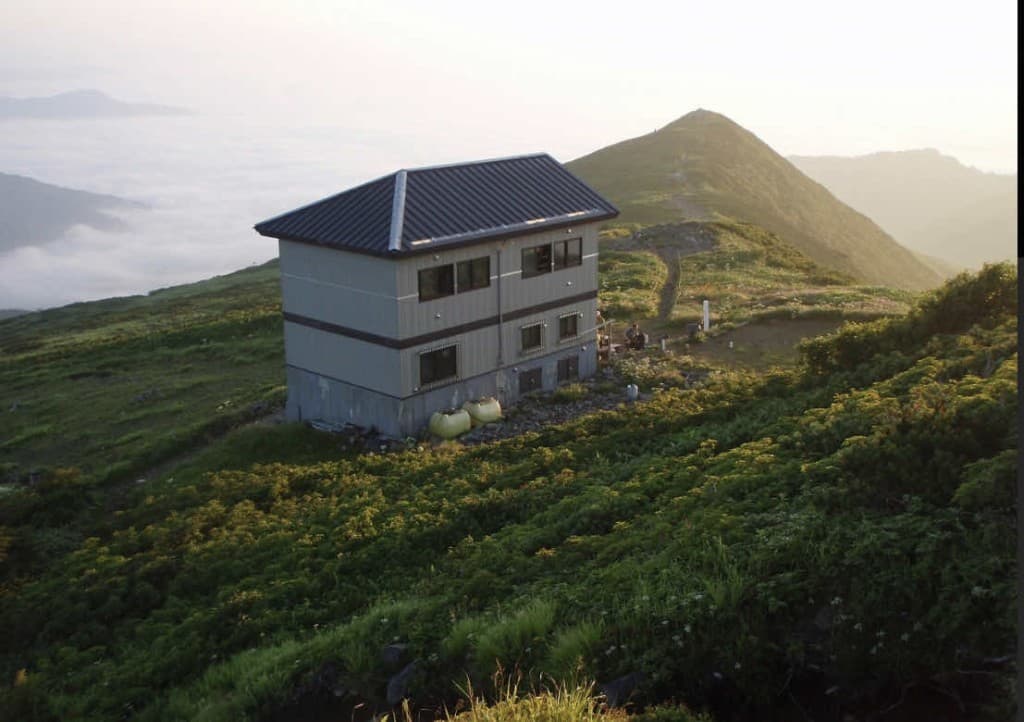 10/13(日)-10/14(祝月)大朝日岳（山頂避難小屋泊）※10/12(土)深夜発参考画像:2
