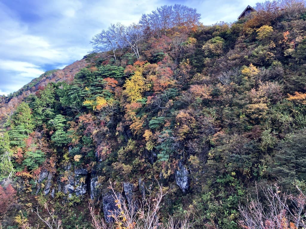 11/4月　安達太良山　沼尻から周回参考画像:0