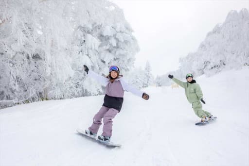 🏂スノボ☀️のゲレンデに新宿からバスツアー行ける人