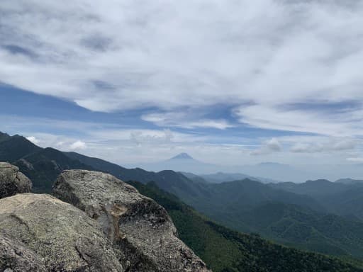 9/6(土)金峰山・北奥千丈岳【都内出発】