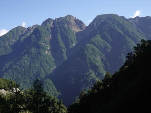 11/8-9 信濃境駅から鋸岳（横岳峠野営）