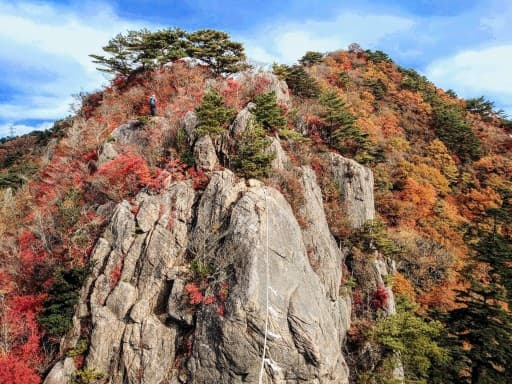 【急募】11月8日(土)鎖場と紅葉の二ツ箭山 同行者募集【清瀬･和光市発】