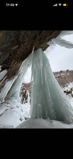 2月11日もしくは15日雲竜溪谷に行きませんか