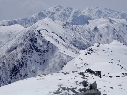 4/12 日帰りブラックスタート 赤岳キレット or 南駒ヶ岳 or 上越国境参考画像:1