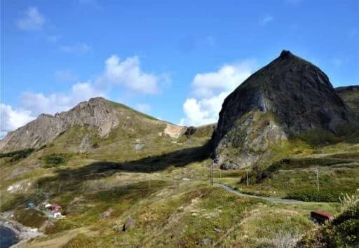 5/1 礼文島縦走 つばめ山〜礼文岳〜二並山〜ゴロタ山